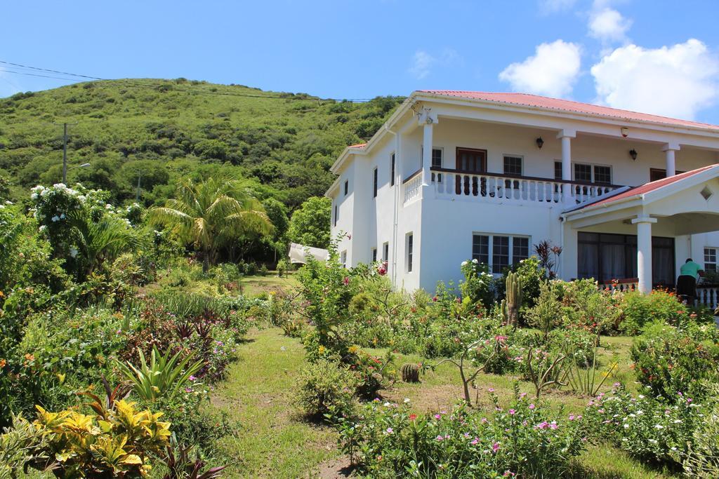 Fern Tree Bed And Breakfast Frigate Bay Exterior foto